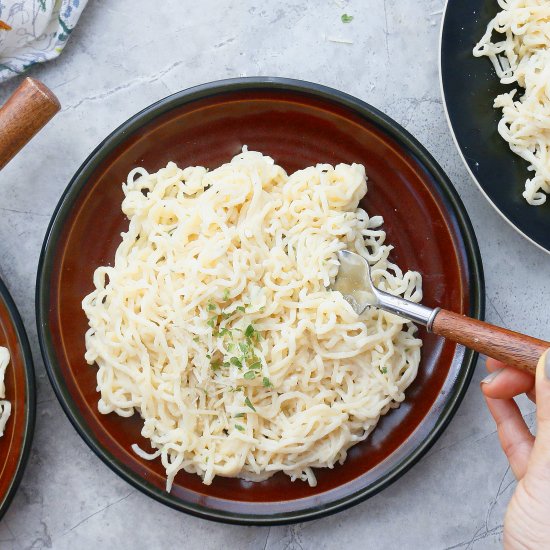 5 Ingredient Ramen Alfredo