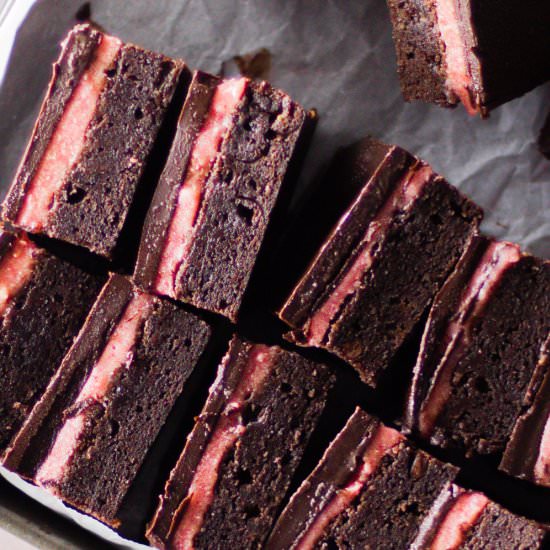 Brownies with Raspberry Cream