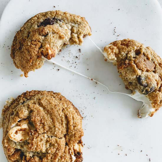 Gooey S’mores Cookies