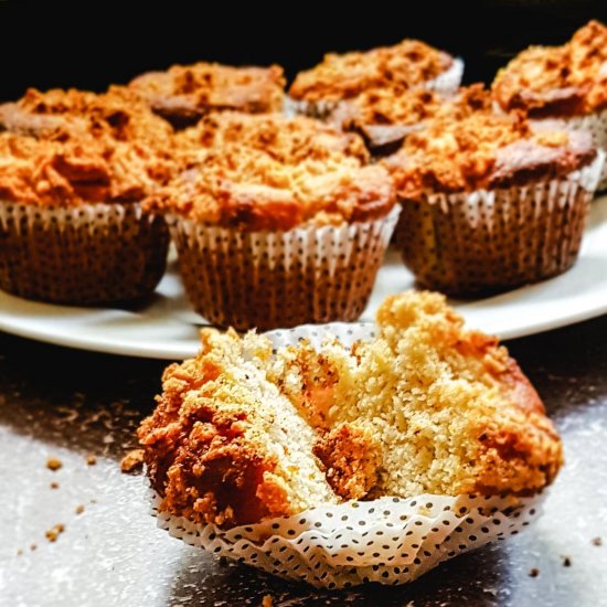 Easy Keto Cinnamon Muffins