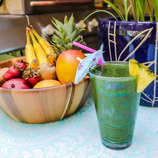 Tropical Spirulina Smoothie