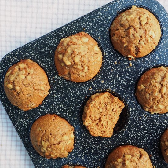 Chai muffins w/ walnut streusel