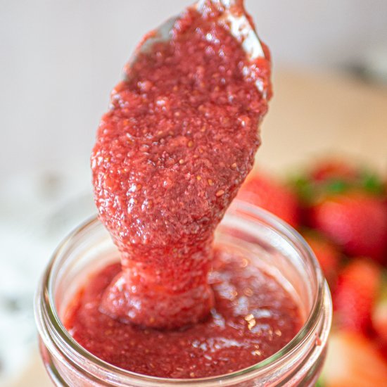 QUICK & EASY STRAWBERRY JAM