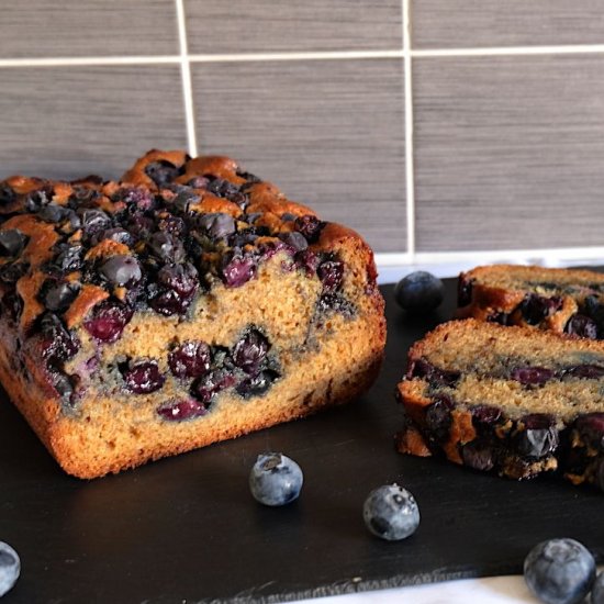 A Healthy-is Blueberry Cake