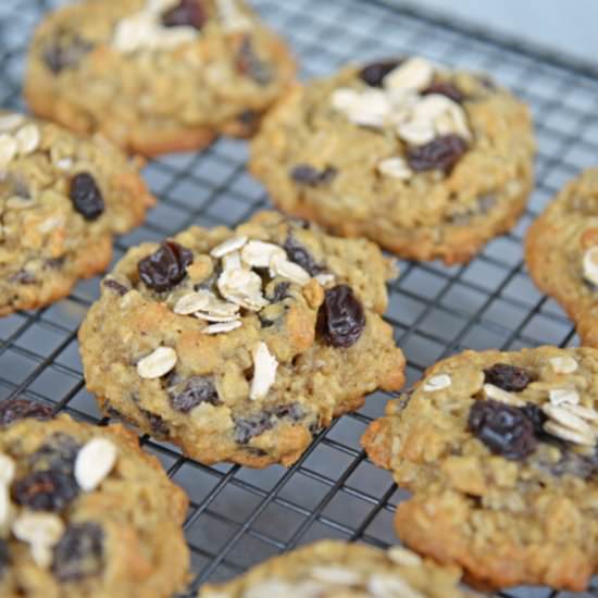 Oatmeal Raisin Cookies