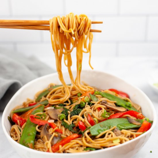 Vegan Vegetable Lo Mein