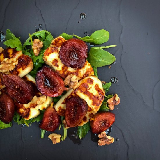 Balsamic Roasted Figs and Halloumi