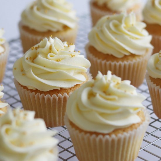 Vanilla Cupcakes