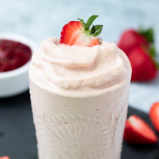 Strawberry Veggie-Filled Smoothie