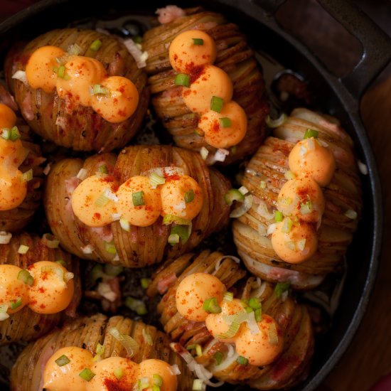 Cheesy Hasselback Potatoes & Bacon