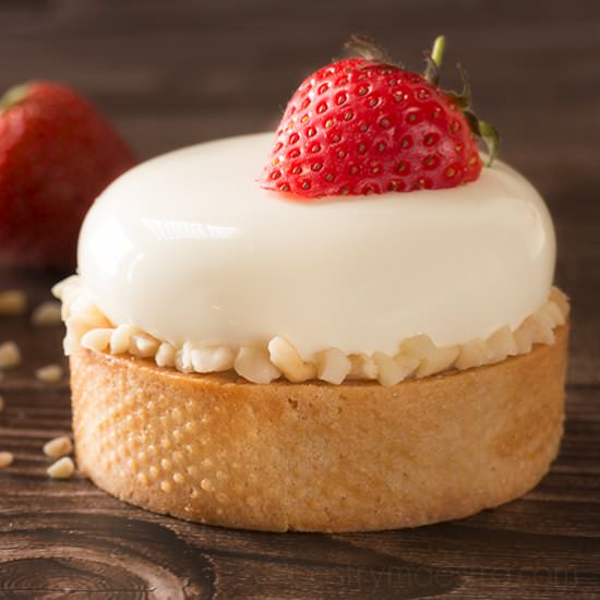 Strawberry and White Chocolate Tart