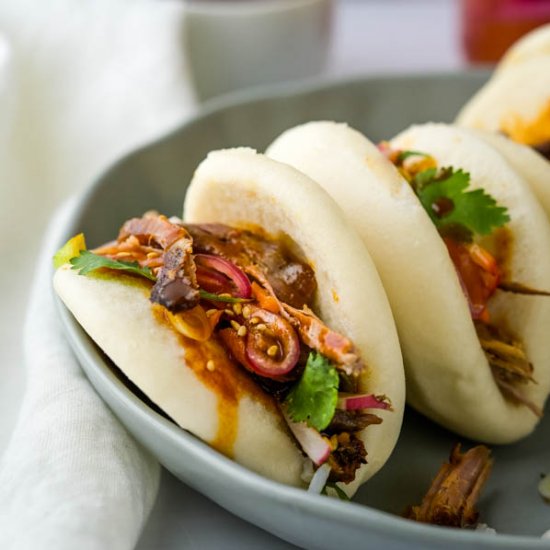 Tangy Asian BBQ Pulled Pork Buns