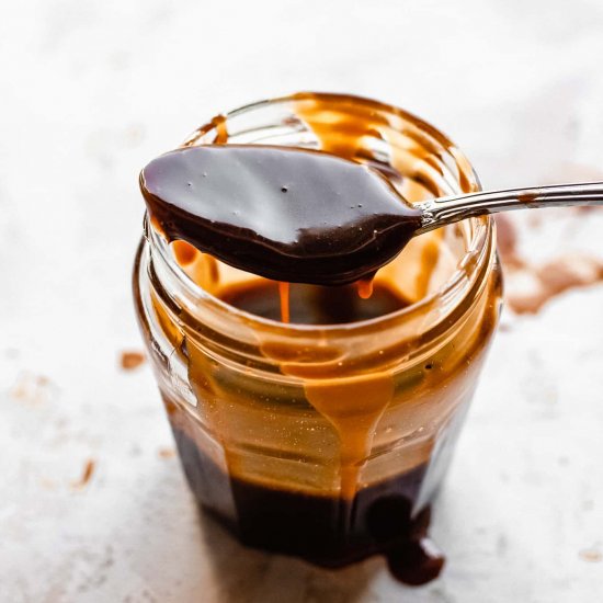 Vegan Caramel Sauce