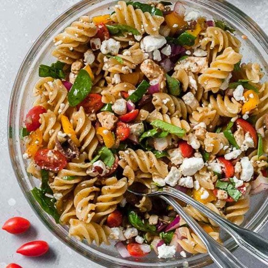 Simple Greek Summer Pasta Salad