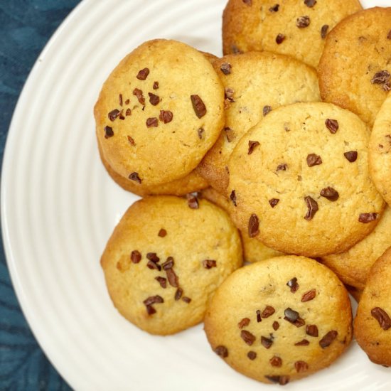 Low Carb Chocolate Chip Cookies