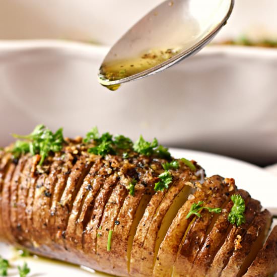 Garlic Hasselback Potatoes