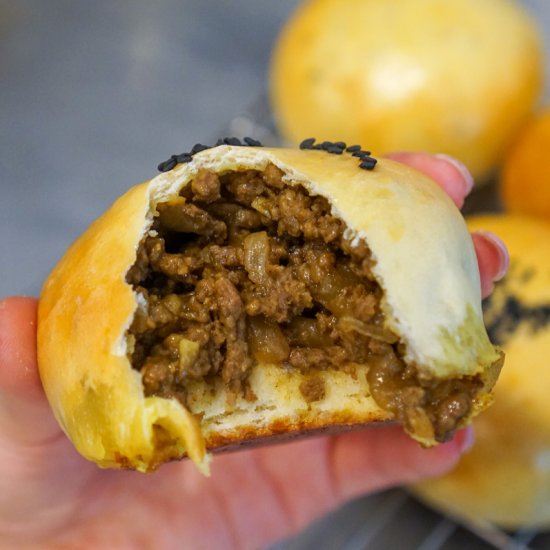 Chinese Curry Beef Buns