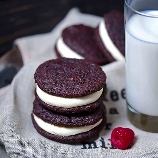 Low-Carb Whoopie Pies