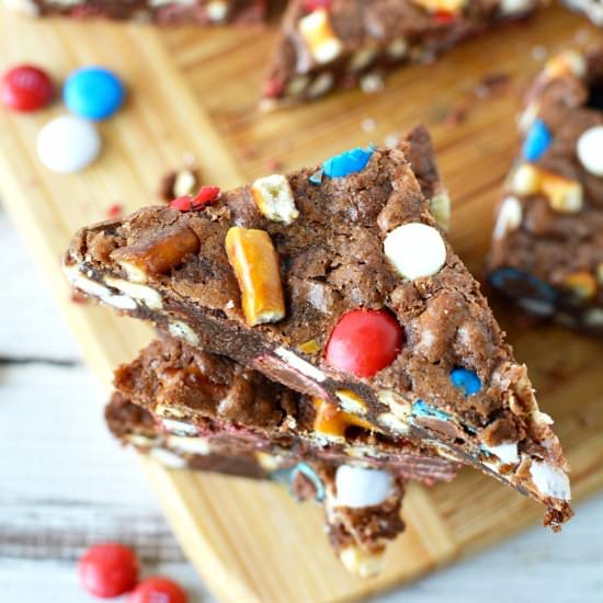 Crack Chocolate Cookie Bars