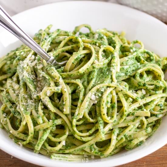 Green Pasta Sauce