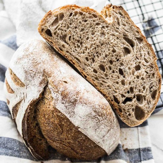 Wholemeal flaxseed sourdough bread