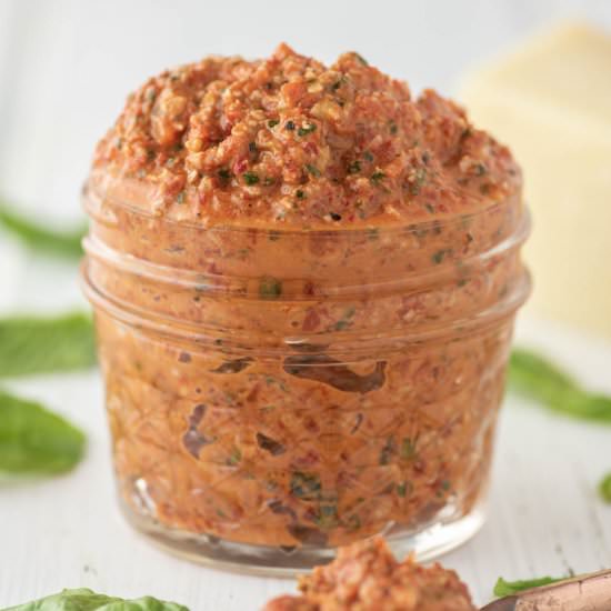 Roasted Red Pepper Pesto