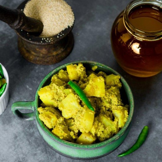 Aloo Posto|Potatoes with Poppy Seed