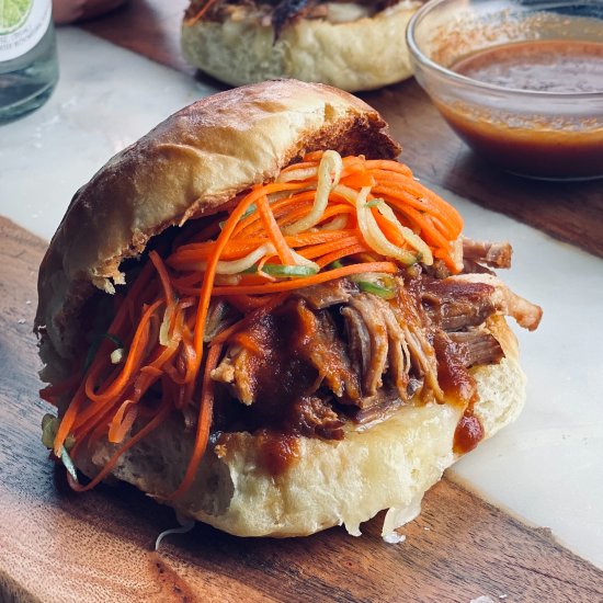 Instant Pot Chipotle Pulled Pork