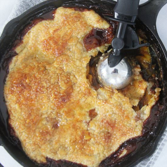 Cinnamon Peach Cobbler