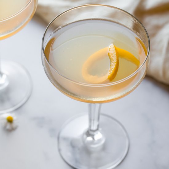 Bees Knees Cocktail