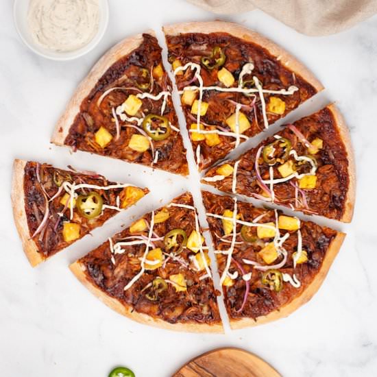 Vegan BBQ Jackfruit Pizza