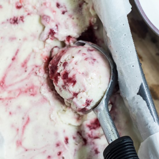 strawberry swirl coconut ice cream