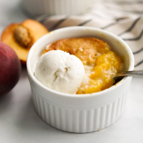 Individual Mini Peach Cobbler