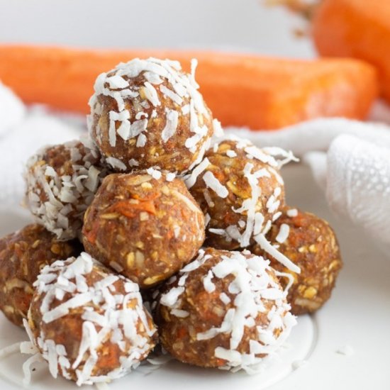 Carrot Cake Energy Bites