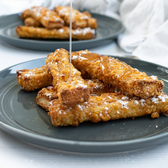 Crunchy Baked French Toast Sticks