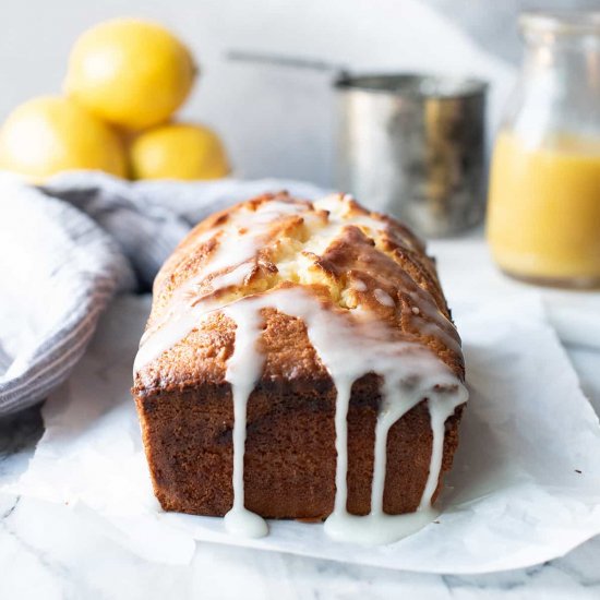 Easy Sour Cream Lemon Cake