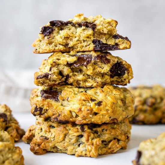 Banana Oat Chocolate Chip Cookies