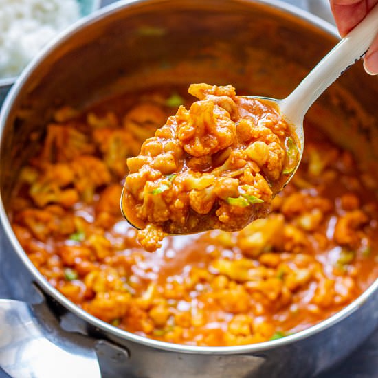 cauliflower chickpea curry