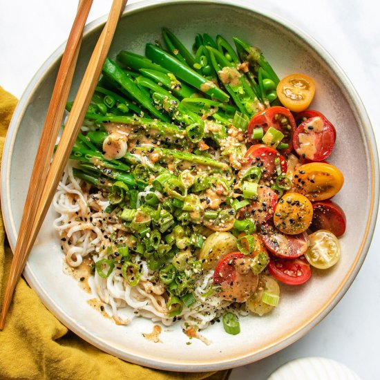 Shirataki Noodles Peanut Sauce