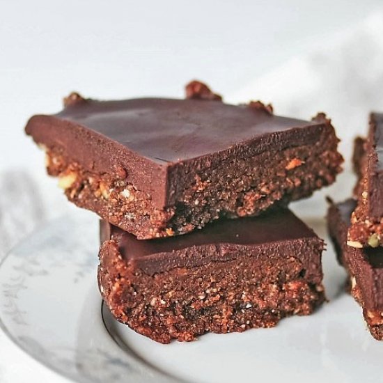 Raw Walnut Brownies & Frosting