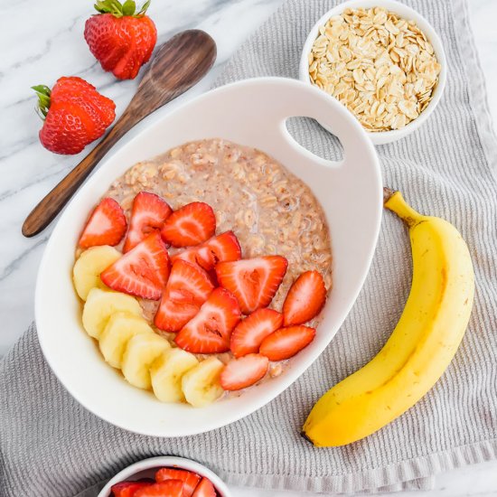 Strawberry Banana Overnight Oats