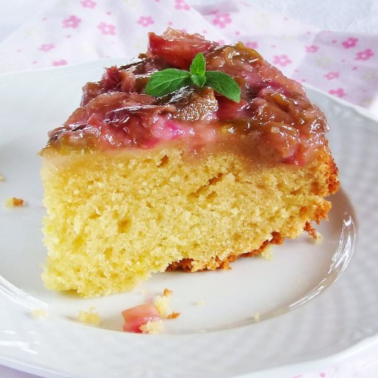 inverted rhubarb cake