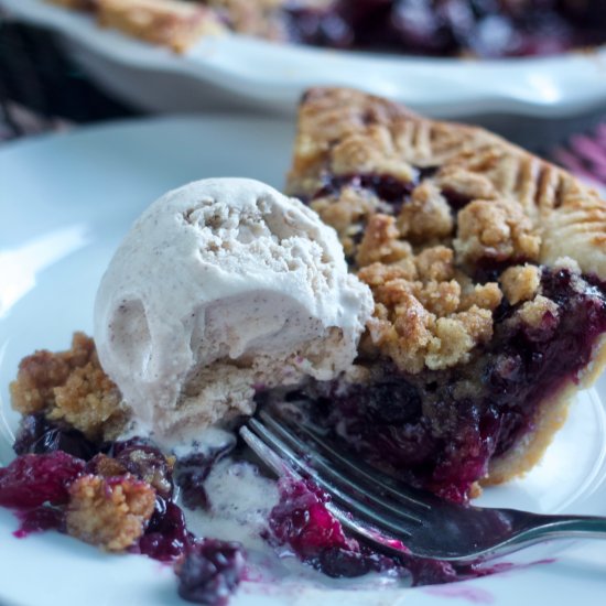 Blueberry Streusel Pie