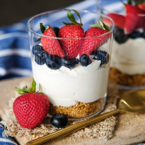 4th of July No Bake Mini Cheesecakes