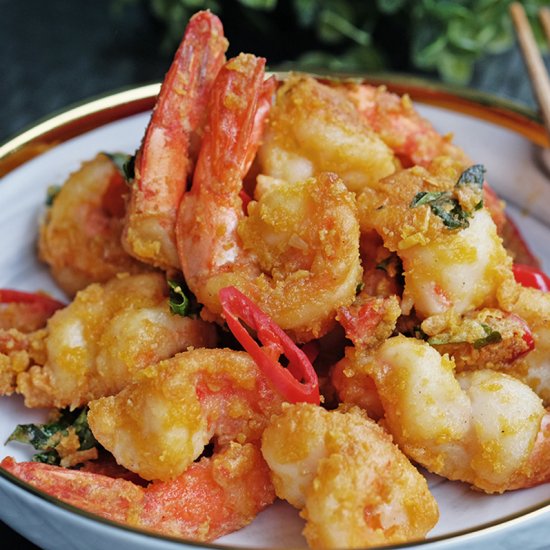 Golden Salted Egg Prawns