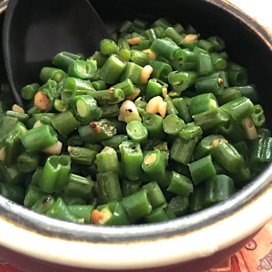 French Beans with Butter and Garlic