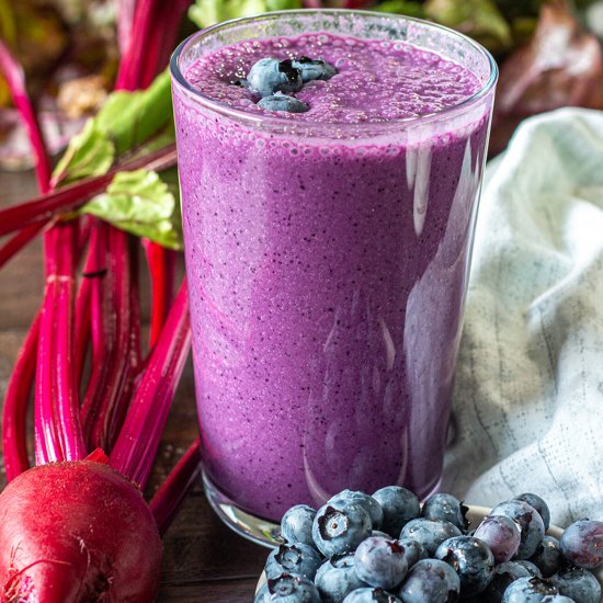 Beet and Blueberry Smoothie