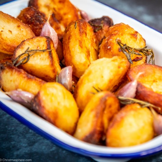 Easy Crispy Roast Potatoes