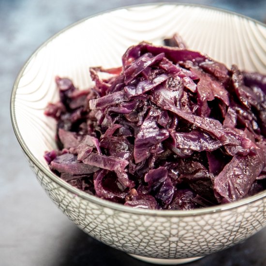 Simple Mulled Red Cabbage