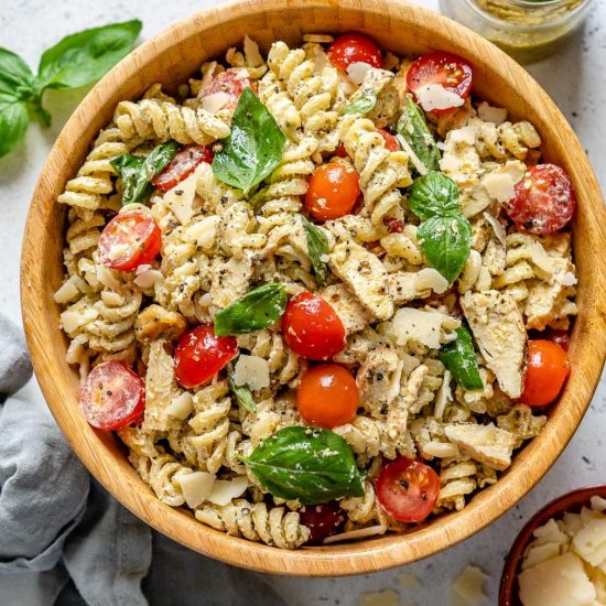 CREAMY CHICKEN PESTO PASTA SALAD